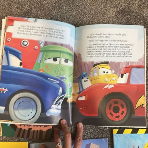 Lot of 9 truck, trains, and car books - Pixar cars, Thomas the Train, go dog go - Picture 5 of 16
